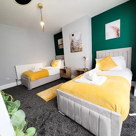 Large 5 Brh For Contractors,families And Business Free Parking Сasa de vacaciones